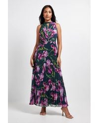 Wallis - Petite Floral Print Pleated Maxi Dress - Lyst
