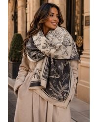 Lemon Daisy Accessories - Isabel Winter Shawl Scarf - Lyst