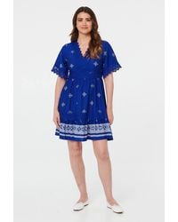 Izabel London - Border Print Lace 1/2 Sleeve Short Dress - Lyst