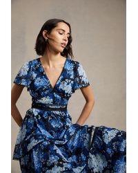 Oasis - Petite Cluster Floral Lace Tiered Dobby Midi Dress - Lyst