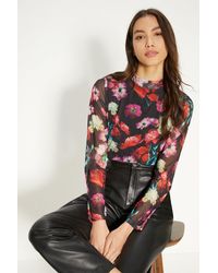 Oasis - Floral Printed Funnel Neck Mesh Top - Lyst
