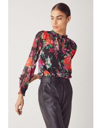 Warehouse - Shirred Tie Neck Blouse In Floral - Lyst