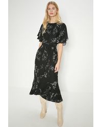 Oasis - Mono Floral Printed Frill Detail Belted Midi Dress - Lyst