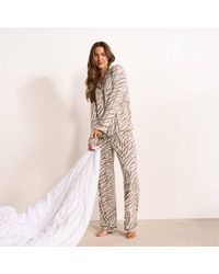 OHS - Animal Print Piped Jersey Button Through Pyjama Set Nightwear - Lyst