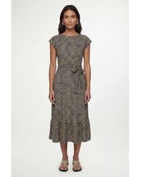 Wallis - Spot Jersey Belted Midi Dress - Lyst