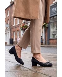 Spot on - Wide Fit Low Heel Court Shoes With Pleated Front Detail - Lyst
