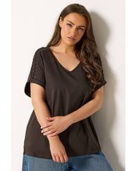 Yours - Lattice Grown On Sleeve T-Shirt - Lyst