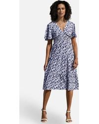 Yumi' - Floral Ruched Waist Midi Dress With Angel Sleeves - Lyst