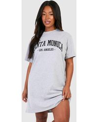 Boohoo - Plus Santa Monica Printed T-shirt Dress - Lyst