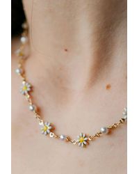 The Colourful Aura - Colourful Indie Boho Daisy Sun Flower Pearl Choker Floral Summer Necklace - Lyst