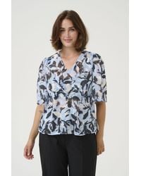 Kaffe - Kaelina V-Neck Floral Print Blouse - Lyst