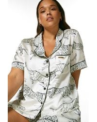 Karen Millen - Plus Size Tiger Print Satin Revere Nightwear Top - Lyst