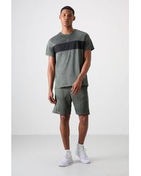 TOMMY LIFE - Solid Knit Sweat Shorts - Lyst