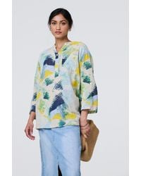 Izabel London - Brushstroke Print Relaxed 3/4 Sleeve Blouse - Lyst