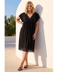 Roman - Curve Lace V-Neck Midi Dress - Lyst