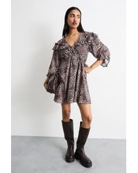 Warehouse - Printed Ruffle Shoulder Detail V Neck Boho Mini Dress - Lyst