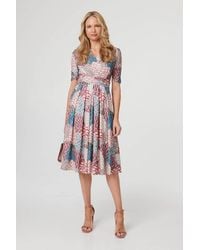 Izabel London - Printed 1/2 Sleeve Pleated Midi Dress - Lyst