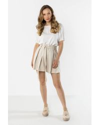 Love Lace - High Waist Linen Pleated Belt Shorts - Lyst