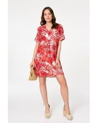 Izabel London - Tropical Print Short Sleeve Shift Dress - Lyst