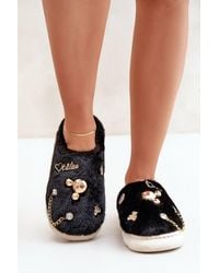Love Lace - Trendy Fur Home Slippers With Soft Warm Comfort For Cold Days - Lyst