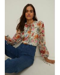 Oasis - Poppy Floral Printed Tie Keyhole Blouse - Lyst