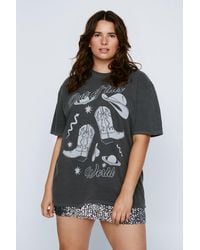 Nasty Gal - Plus Size Out Of This World Graphic Oversized Washed T-shirt - Lyst