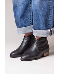 Moshulu - 'Yardang' Western-Style Heeled Ankle Boots - Lyst