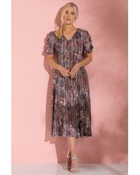 Klass - Shimmer Floral Printed Midi Dress - Lyst