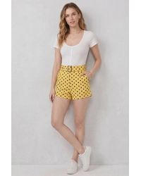 Stylewise - Polka Dot Belted Shorts - Lyst