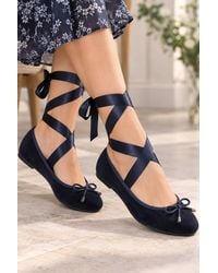 Spot on - Wrap Around Ribbon Ballet Pumps - Lyst