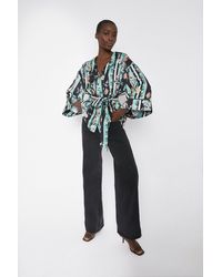 Warehouse - Kimono Jacket In Linear Floral Print - Lyst