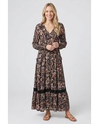 Izabel London - Paisley Shirred Long Sleeve Maxi Dress - Lyst