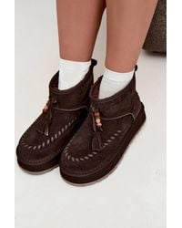 Love Lace - Platform Slip-On Suede Snow Boots With Fringe - Lyst
