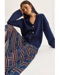 Bianco Lucci - Thick Ribbed V-Neck Cardigan With Button Closure - Lyst