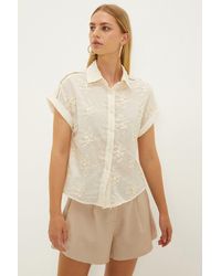Oasis - Cotton Lace Insert Button Through Top - Lyst