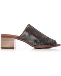Moda In Pelle - 'morella' Metallic Leather Sandals - Lyst