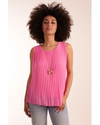 Blue Vanilla - Sleevless Pleated Top With Necklace - Lyst