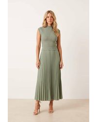 Style Cheat - Sage Knit Pleated Skirt Dress - Lyst