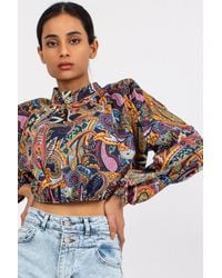 Love Lace - Stand Collar Short Blouse With Long Sleeves - Lyst