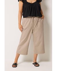 Yours - Cropped Denim Trousers - Lyst