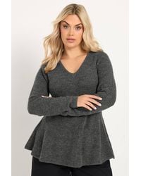 Yours - Peplum V Neck Jumper - Lyst