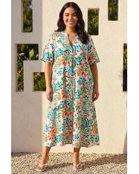 Roman - Curve Printed V-Neck Midi Dress - Lyst