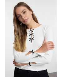 WOVCOR - Bow Tie Crew Neck Knit Blouse W/ Cut-Out Detail - Lyst