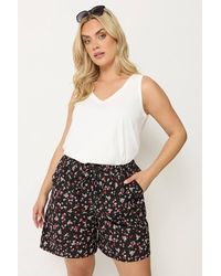 Yours - Ditsy Floral Shorts - Lyst