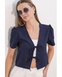 Bigdart - Textured V-Neck Linen Blend Crop Top - Lyst
