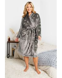 Yours - Star Print Shawl Collar Dressing Gown - Lyst
