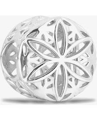 Rosa Lea - Openwork Flower Charm Am-2Thb014504 - Lyst
