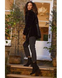 Izabel London - Faux Fur Long Sleeve Coat - Lyst