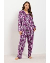 Yours - Leopard Graphic Soft Touch Pyjama Set - Lyst