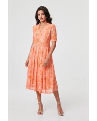 Izabel London - Printed 3/4 Sleeve Ruched Midi Dress - Lyst